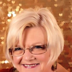 Meet your Posher, Sherry